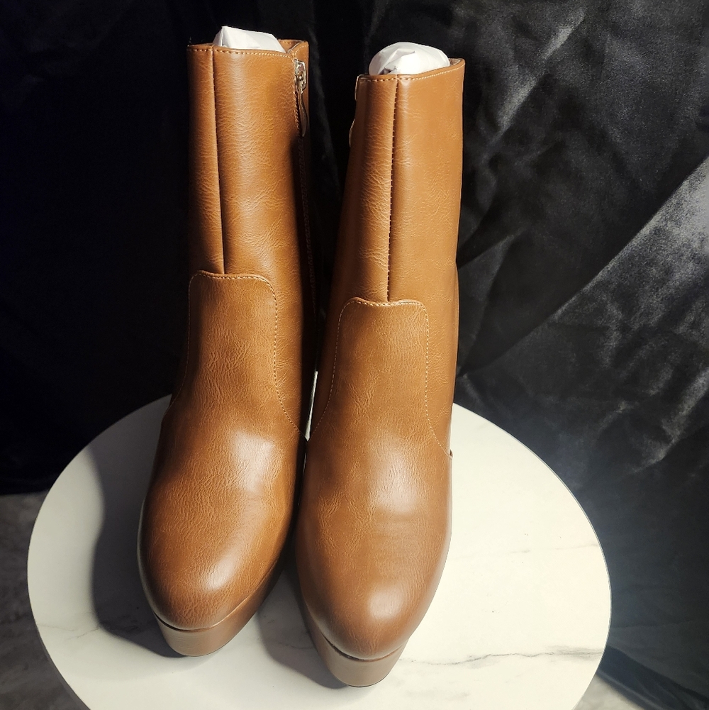Elegant Brown Leather Ankle Boots